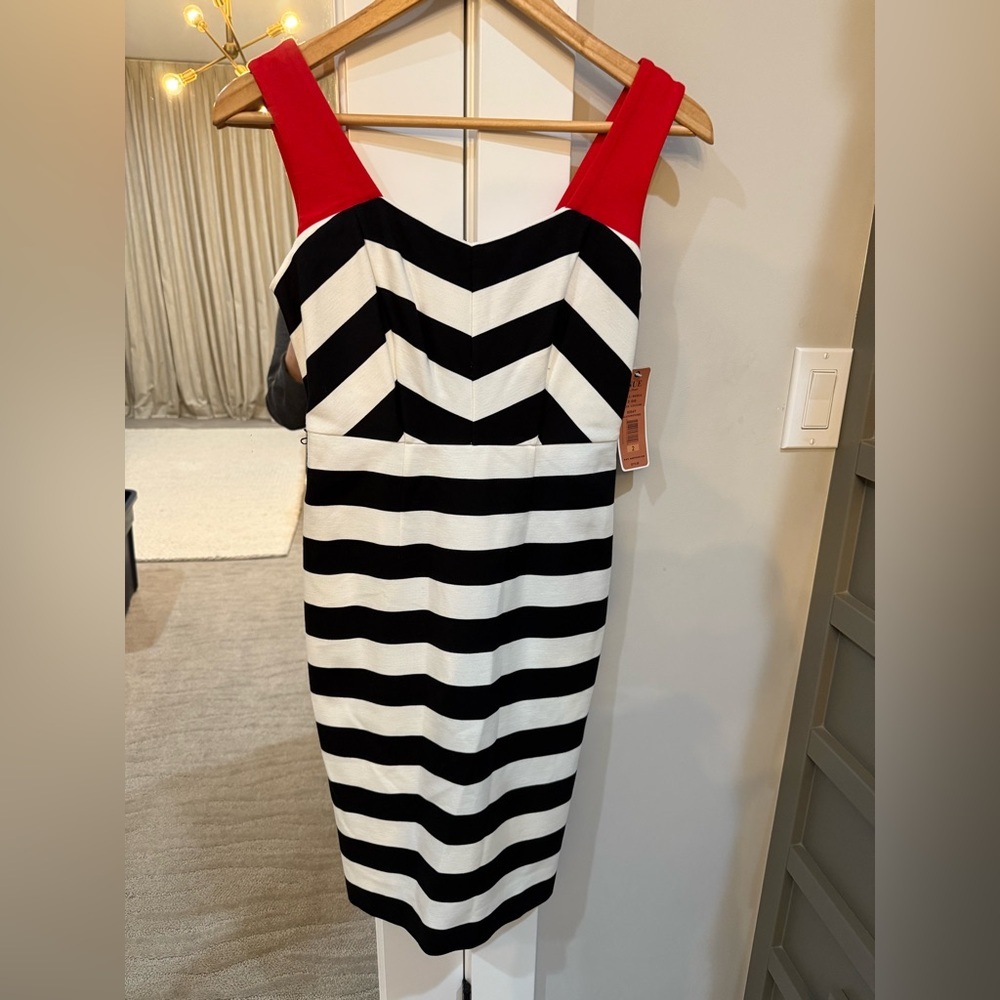 Nue by Shani Black and White Dress Size 2 NWT